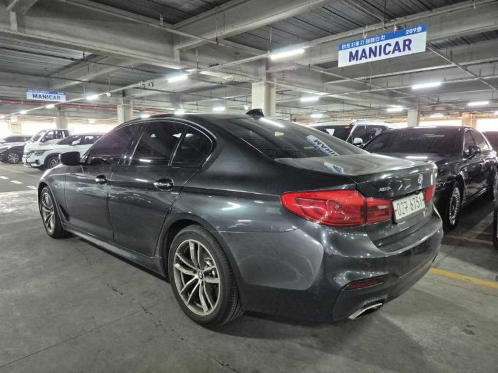 BMW 5 Series - Vista 3