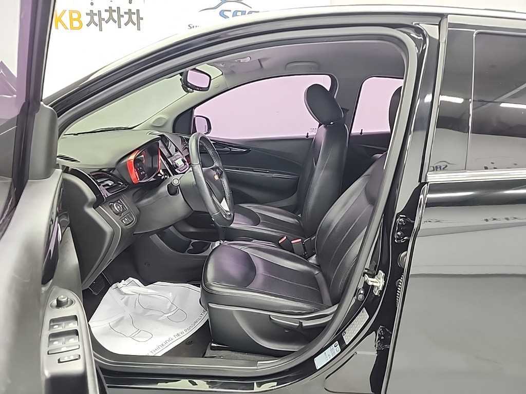 Chevrolet Spark 2017 Negro - Importación desde Corea - HF Imports Iquique - Foto 13
