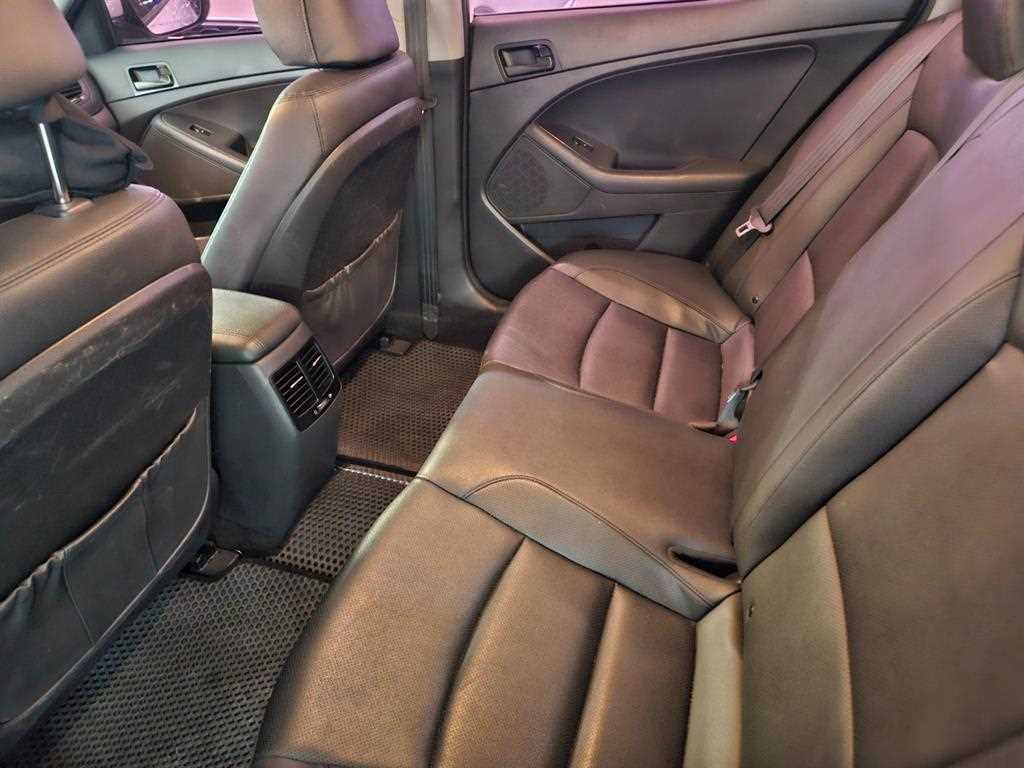 KIA K5 - Vista 12