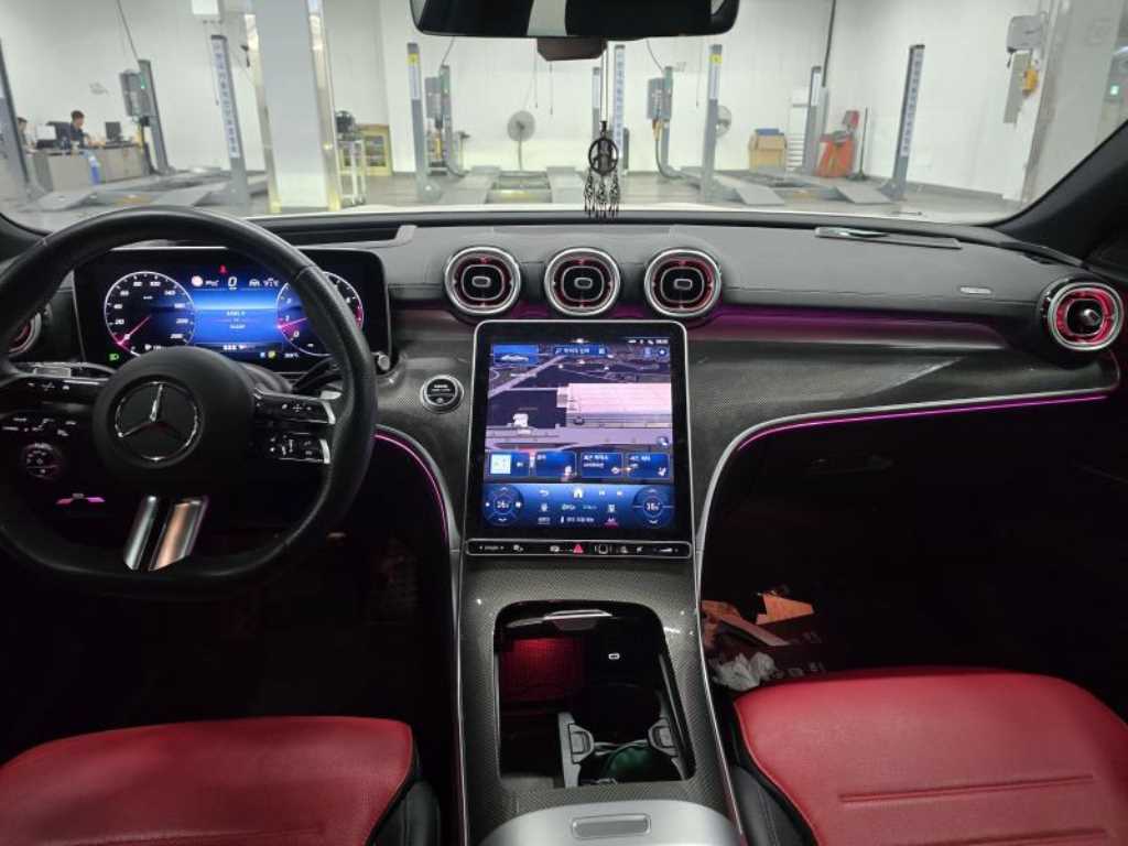 Mercedes Benz C Class - Vista 9