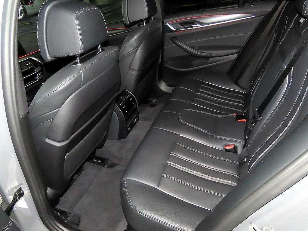 BMW 5 Series - Vista 9