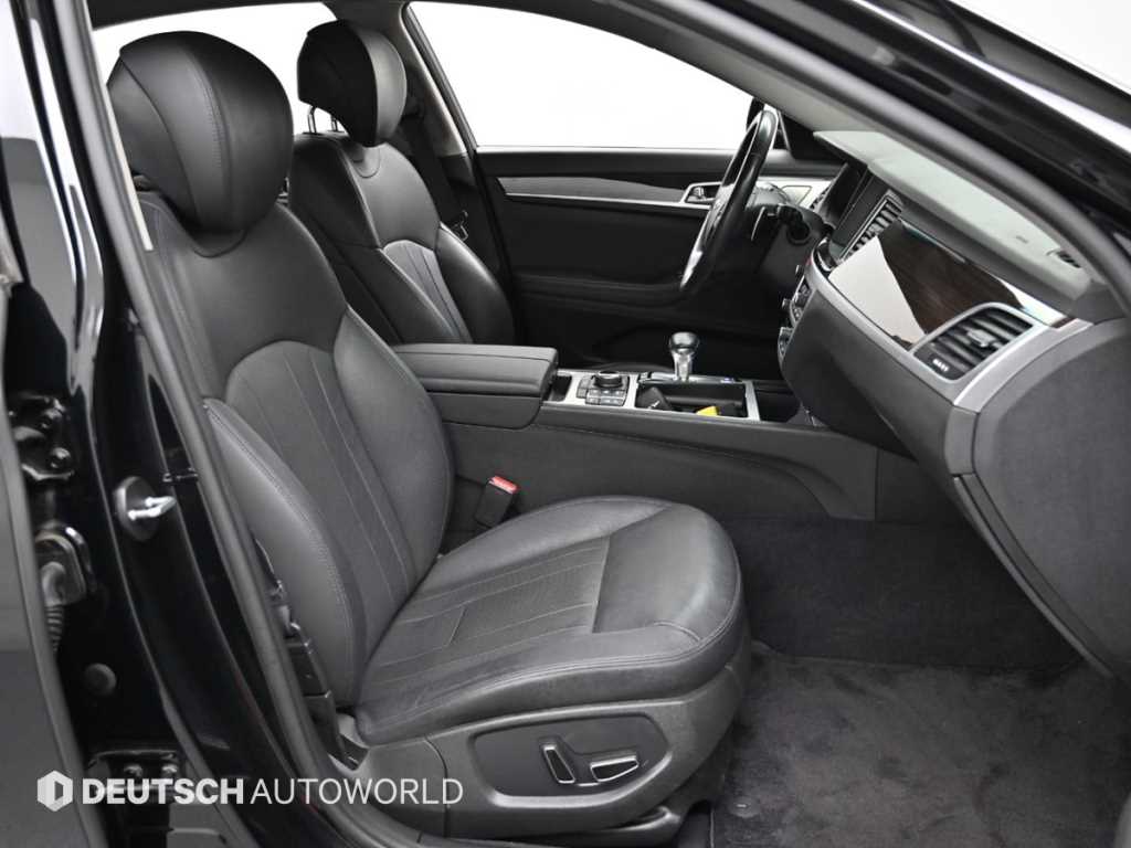 Genesis G80 - Vista 12