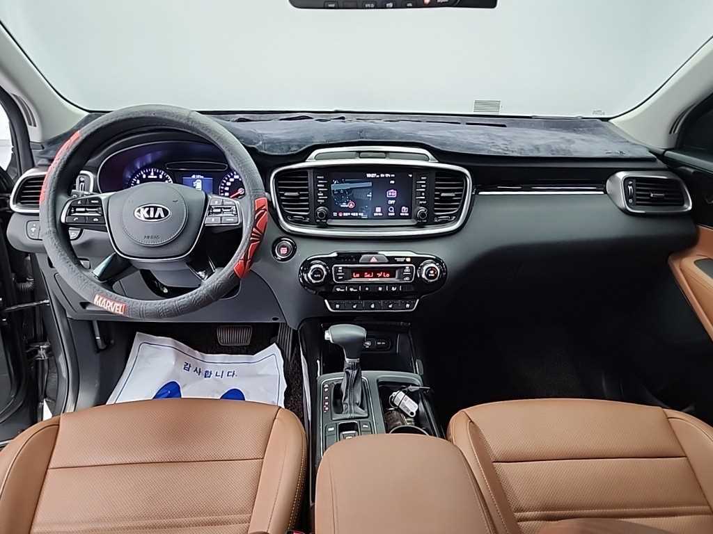 KIA Sorento - Vista 9