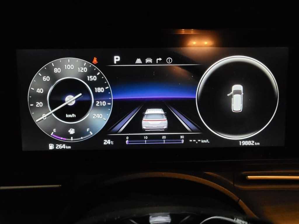 KIA Carnival - Vista 3