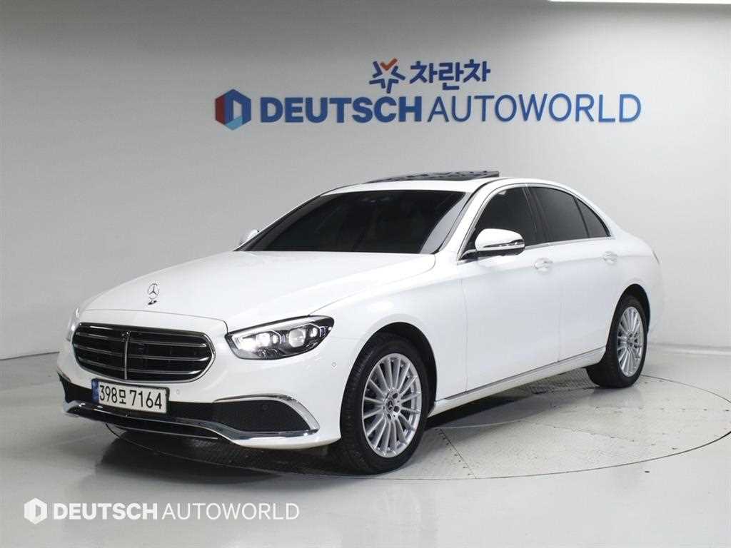 Mercedes Benz E class 2023 Blanco - Importación desde Corea - HF Imports Iquique - Foto 1