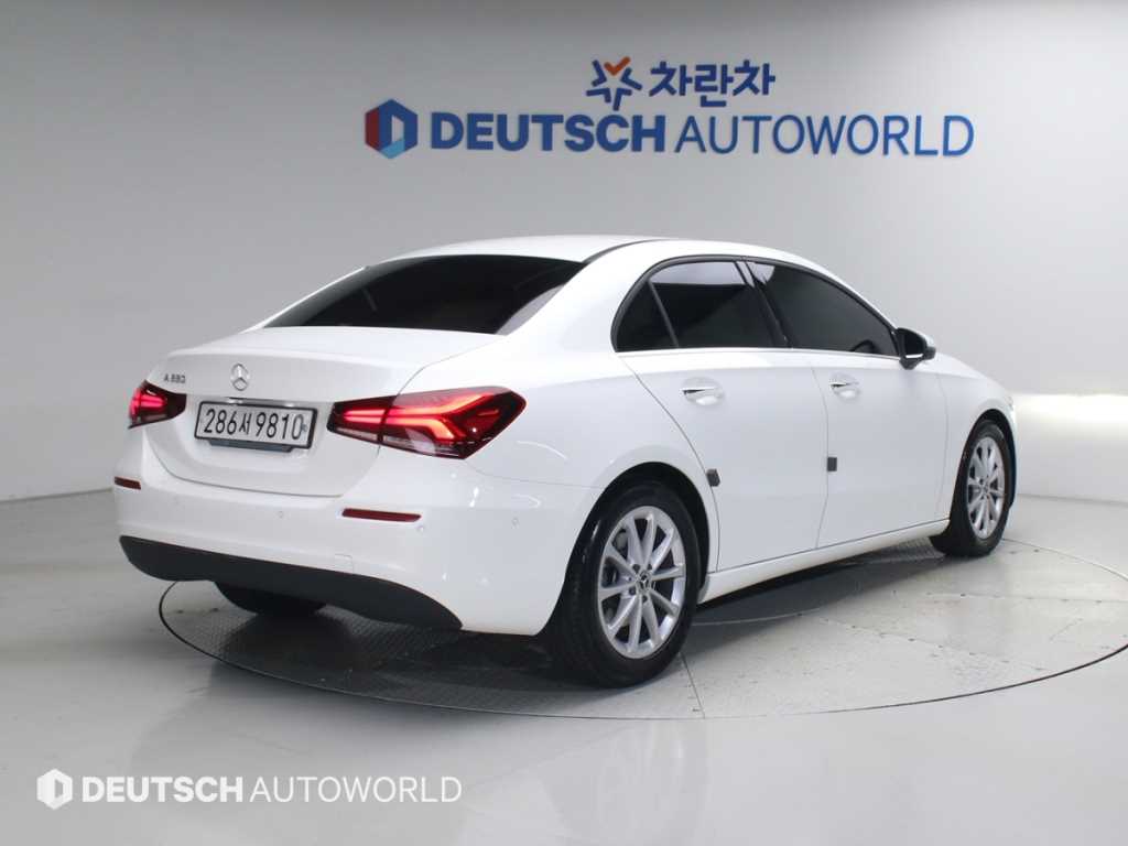 Mercedes Benz A Class - Vista 2