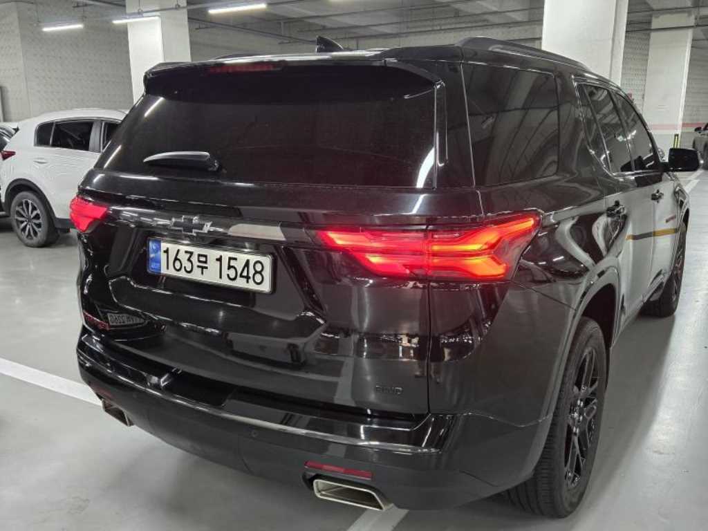 Chevrolet Travers - Vista 6