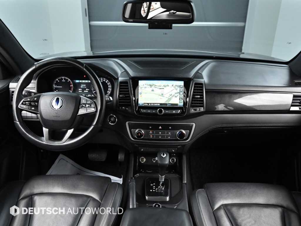 Ssangyong Rexton - Vista 9