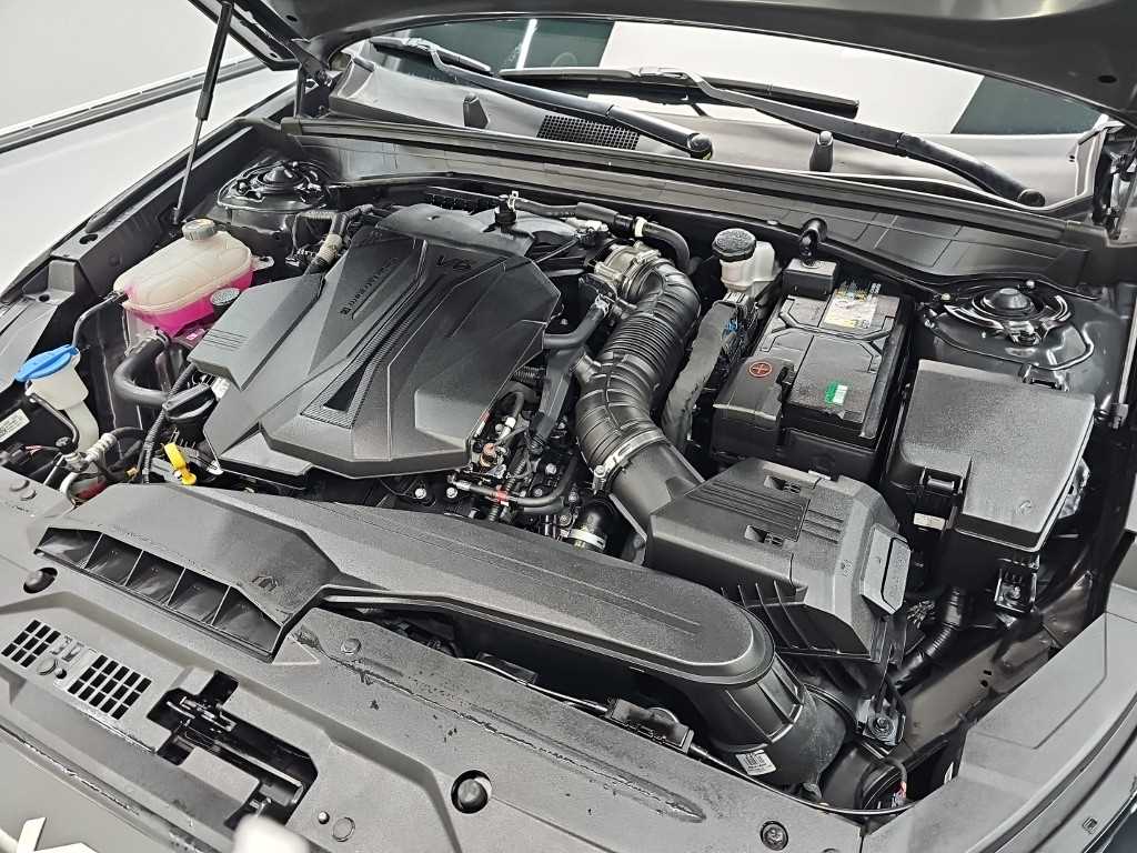 KIA K8 - Vista 7