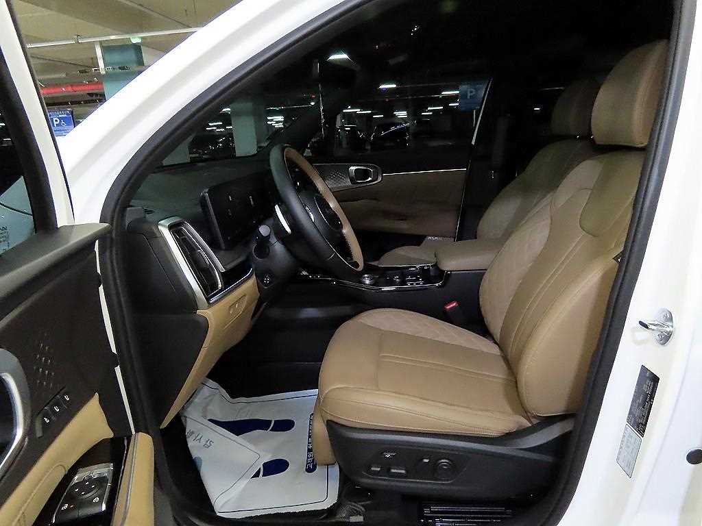 KIA Sorento - Vista 8