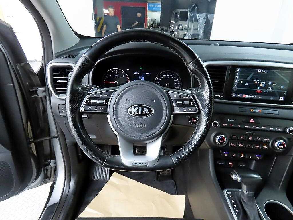 KIA Sportage - Vista 11