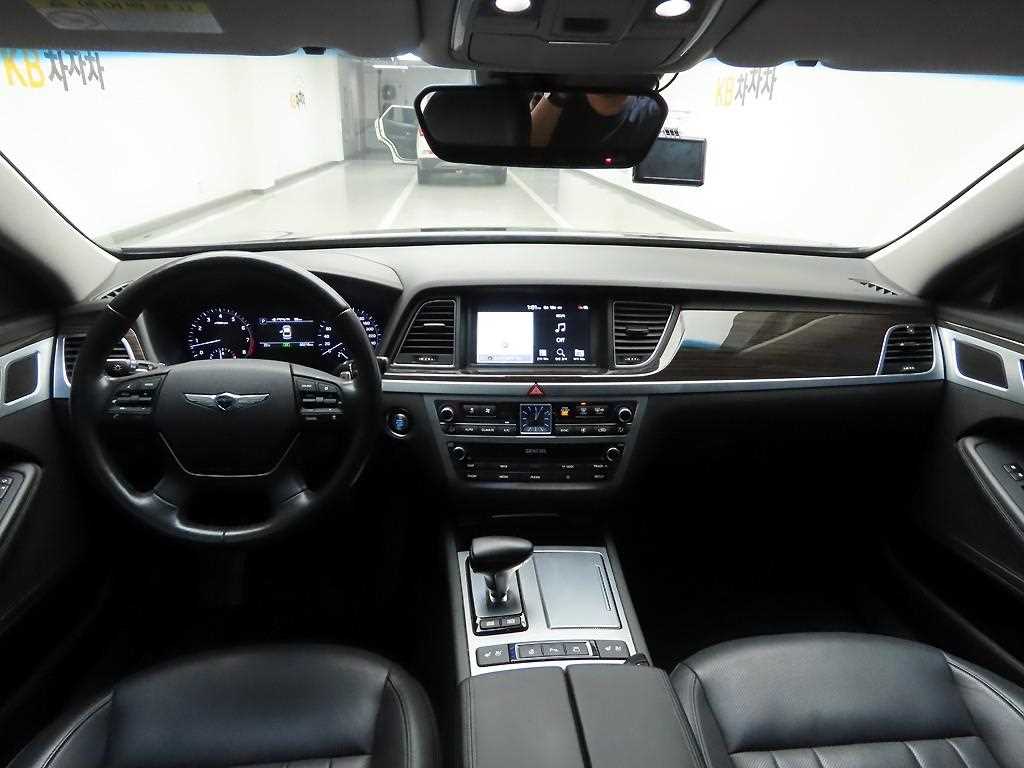Genesis G80 - Vista 9