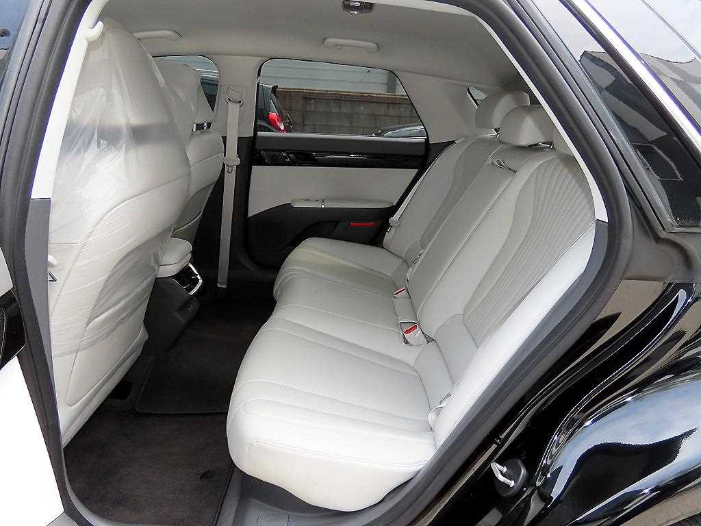 HYUNDAI Grandeur - Vista 8