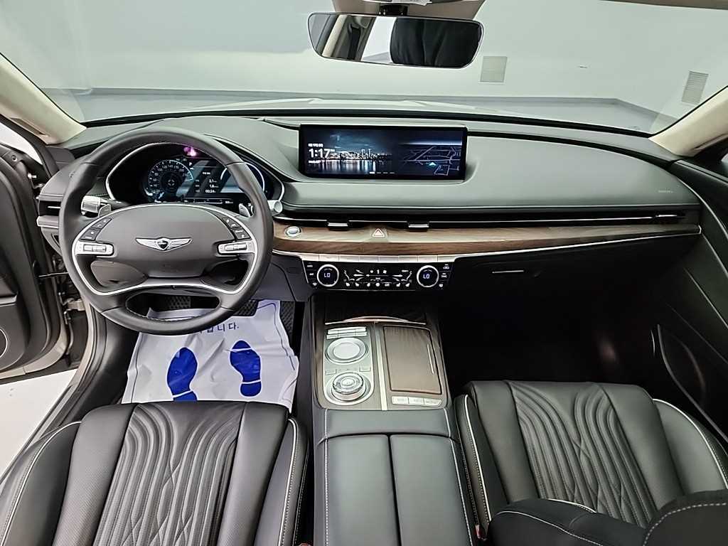 Genesis G80 - Vista 9