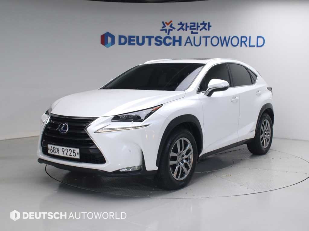 Lexus NX