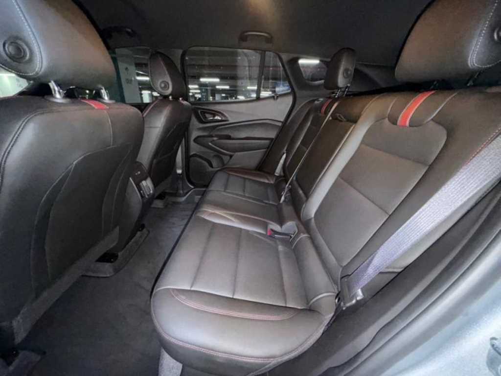 Chevrolet Trax - Vista 7