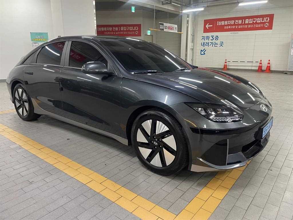 HYUNDAI Ioniq 6 - Vista 2