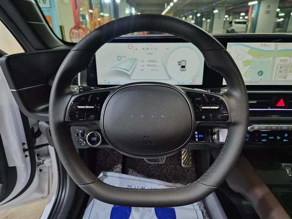 HYUNDAI Ioniq 6 - Vista 10