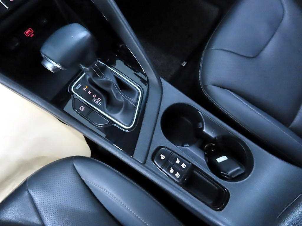 KIA Niro - Vista 12