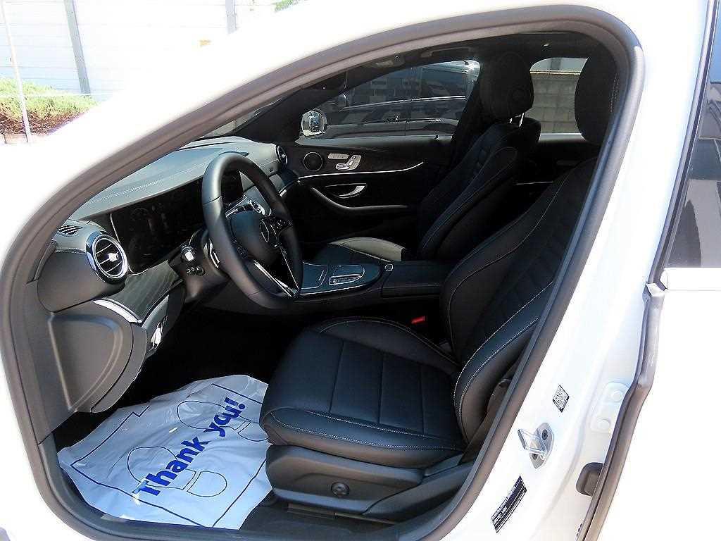 Mercedes Benz E class - Vista 7