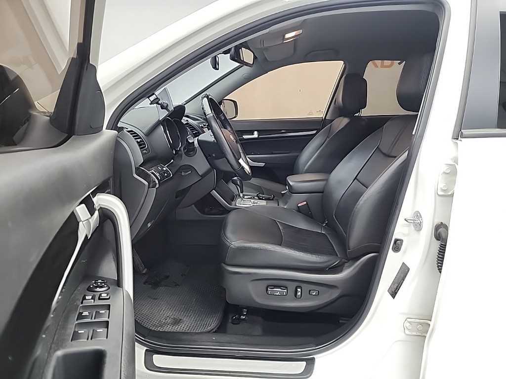 KIA Sorento 2010 Blanco - Importación desde Corea - HF Imports Iquique - Foto 13