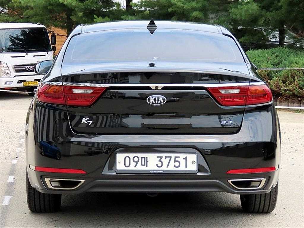 KIA K7 - Vista 6