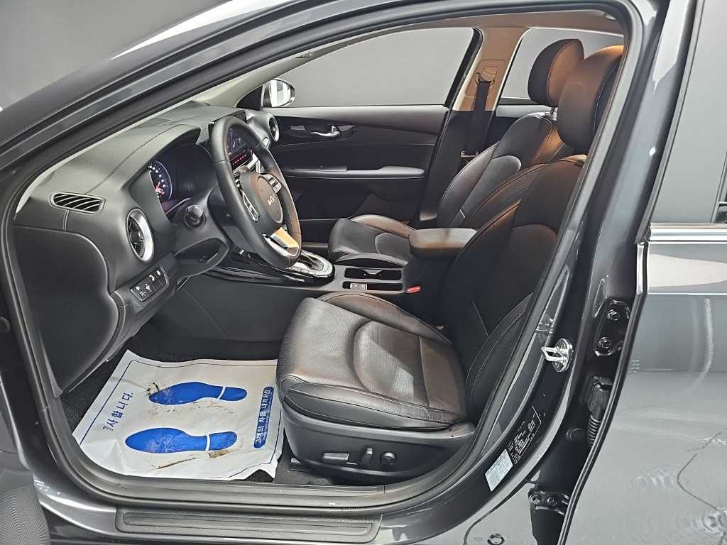 KIA K3 2021 Gris - Importación desde Corea - HF Imports Iquique - Foto 13