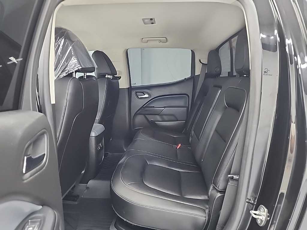 Chevrolet ?Colorado 2021 Negro - Importación desde Corea - HF Imports Iquique - Foto 14