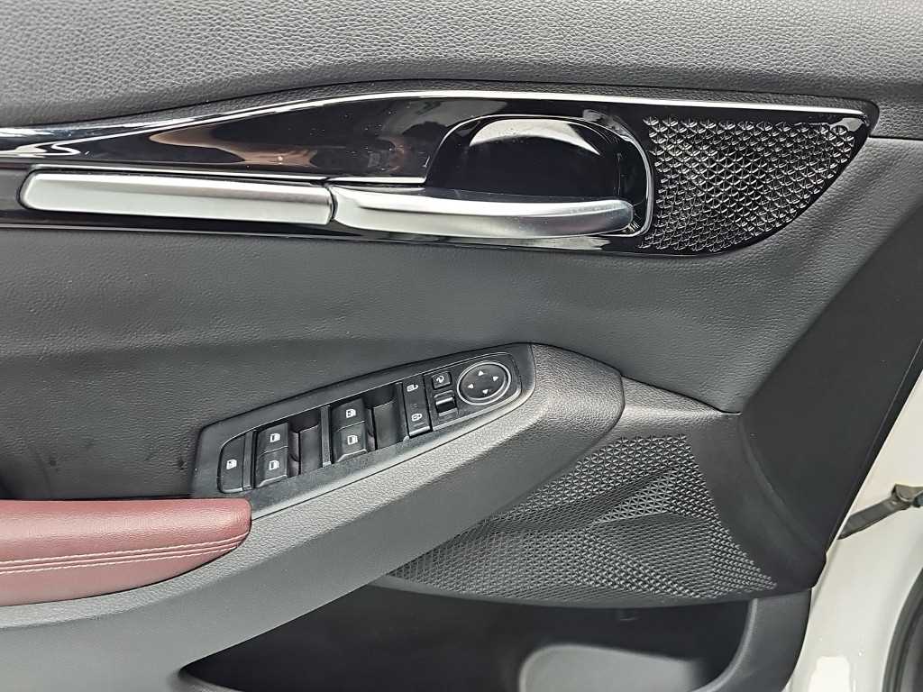 KIA Seltos 2019 Blanco - Importación desde Corea - HF Imports Iquique - Foto 18