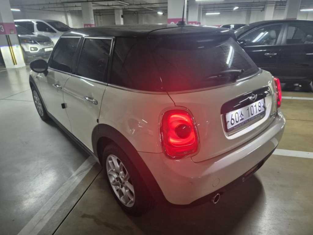 Mini Cooper - Vista 3