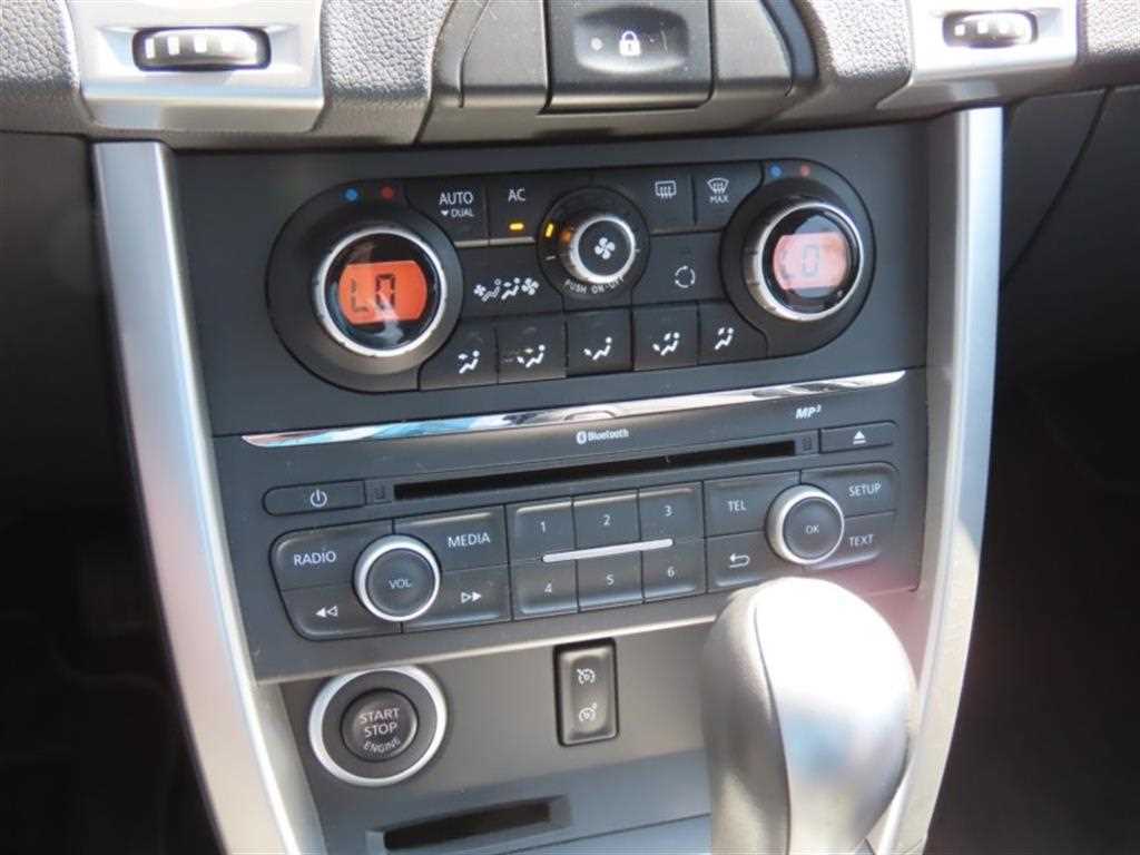 SAMSUNG QM5 - Vista 9