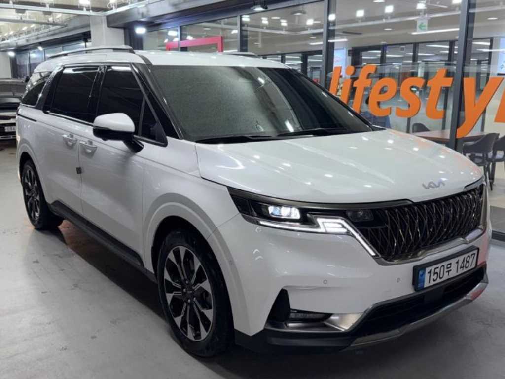 KIA Carnival - Vista 2