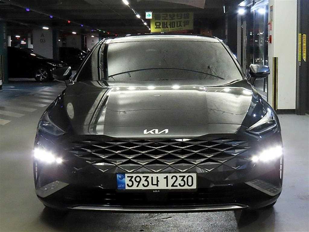 KIA K8 - Vista 2