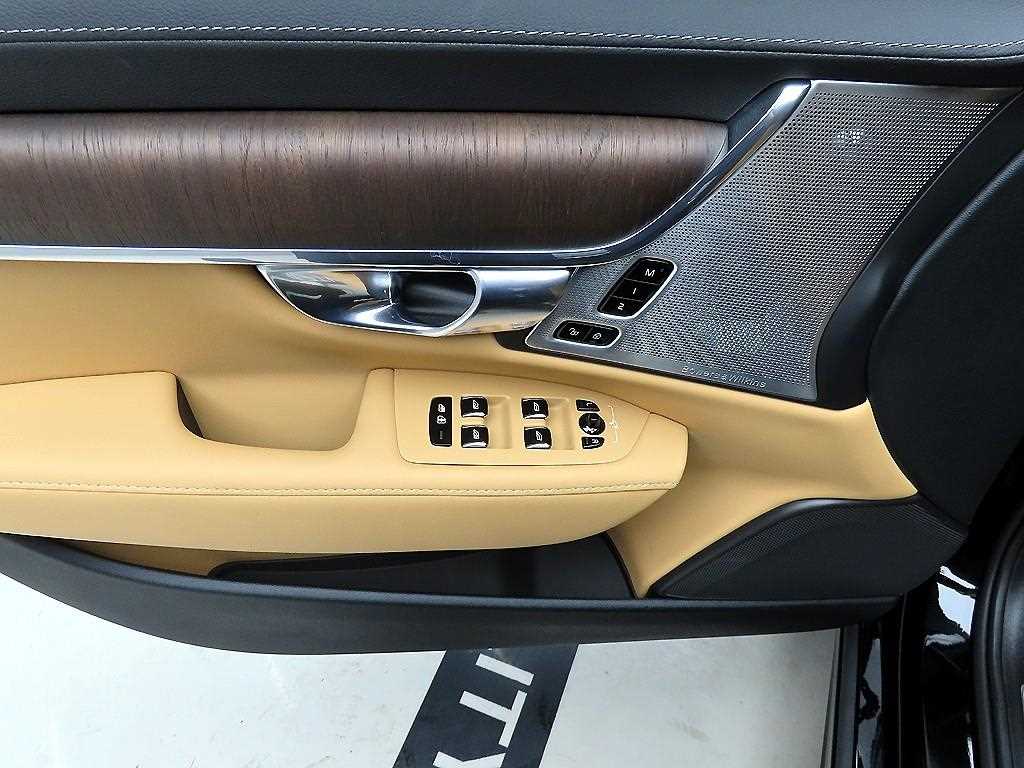 Volvo S90 2024 Negro - Importación desde Corea - HF Imports Iquique - Foto 13