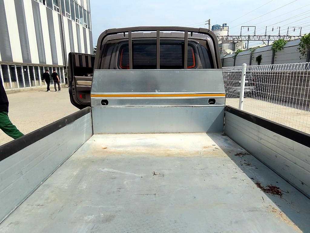 Small Truck Cargo (small) - Vista 7