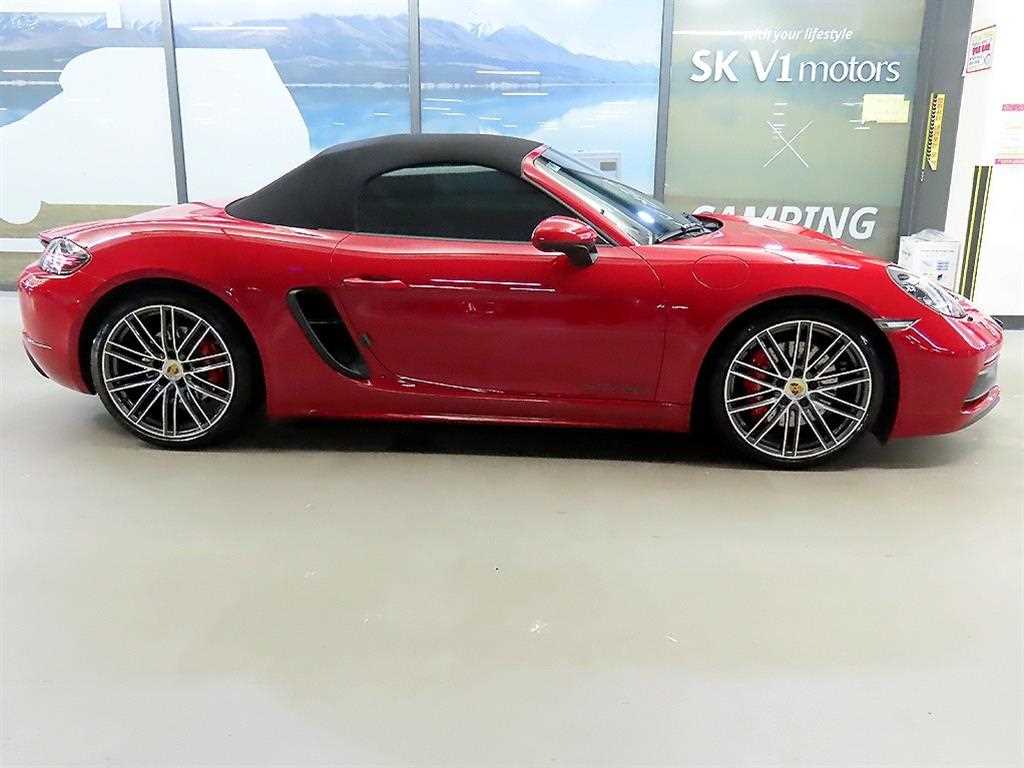 Porsche 718 - Vista 3