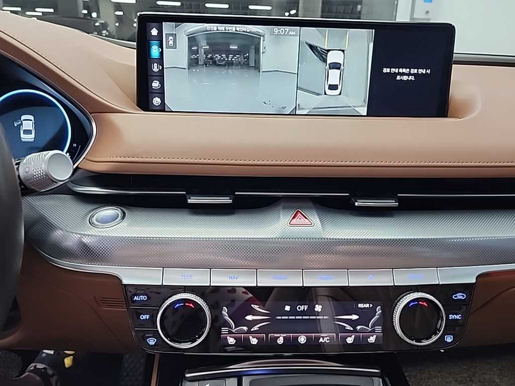 Genesis G80 - Vista 12