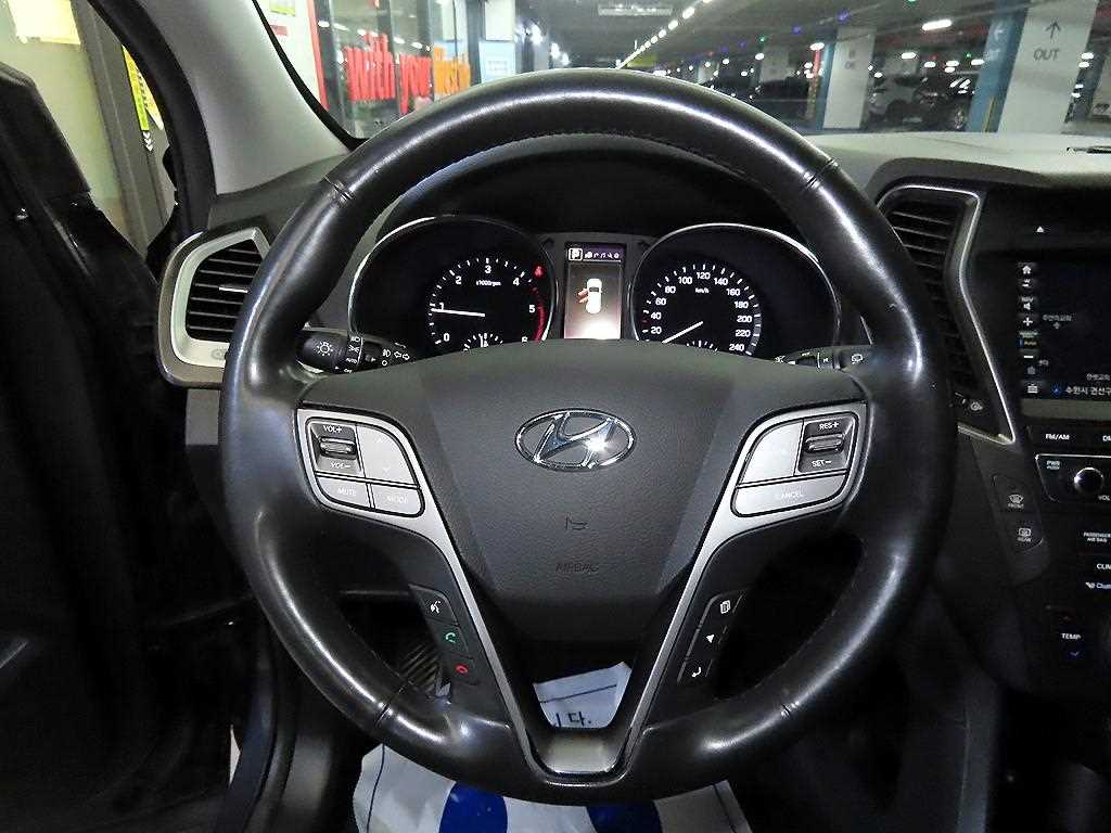 HYUNDAI Santa Fe - Vista 10