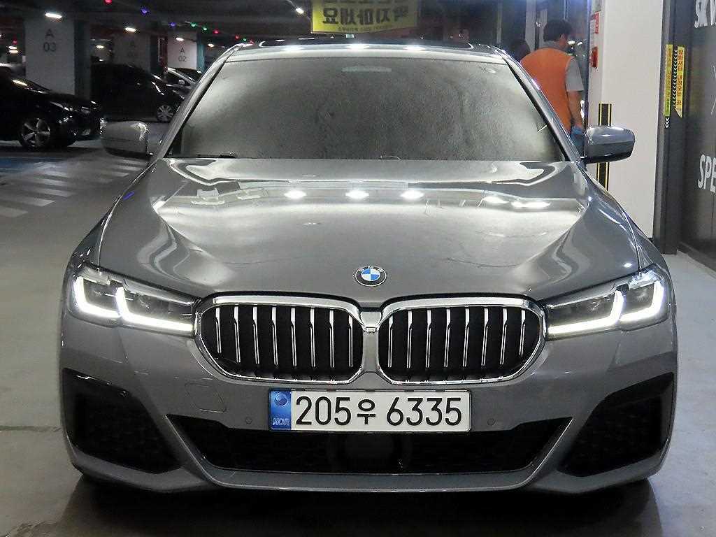 BMW 5 Series - Vista 2