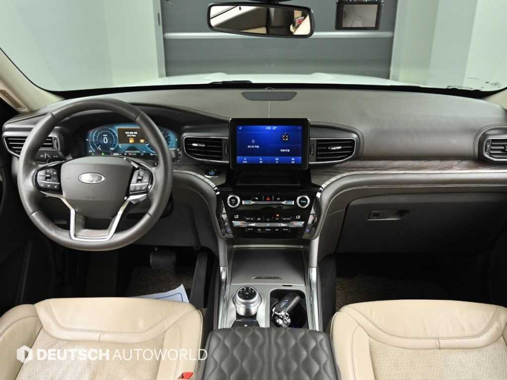 Ford Explorer - Vista 9