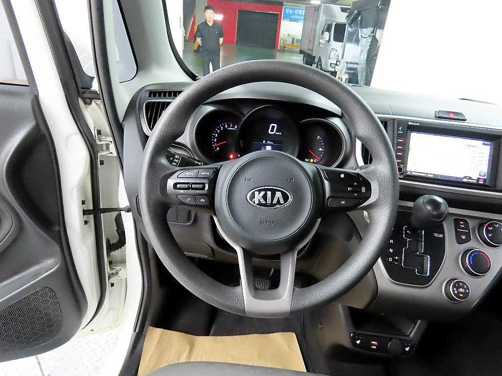 KIA Ray - Vista 11