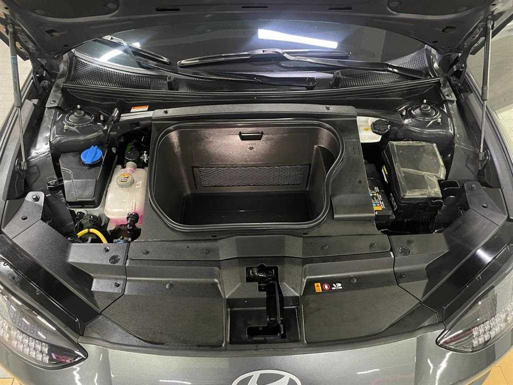 HYUNDAI Ioniq 6 - Vista 8