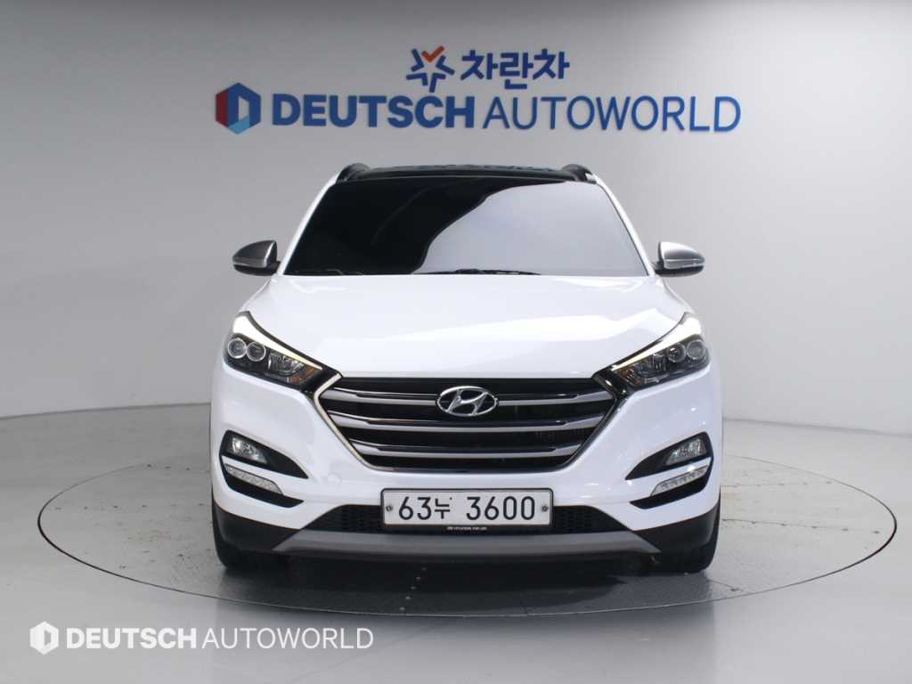 HYUNDAI Tucson - Vista 3