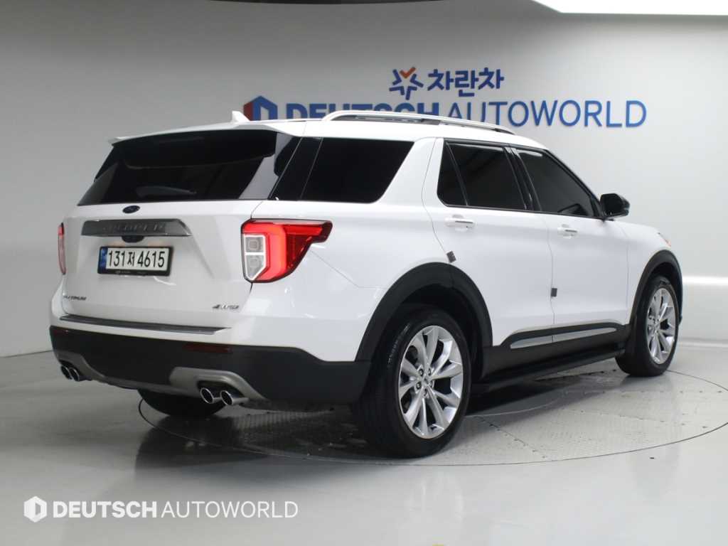 Ford Explorer - Vista 2