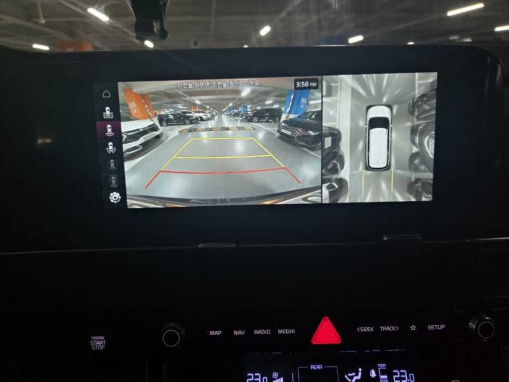 KIA Carnival - Vista 12