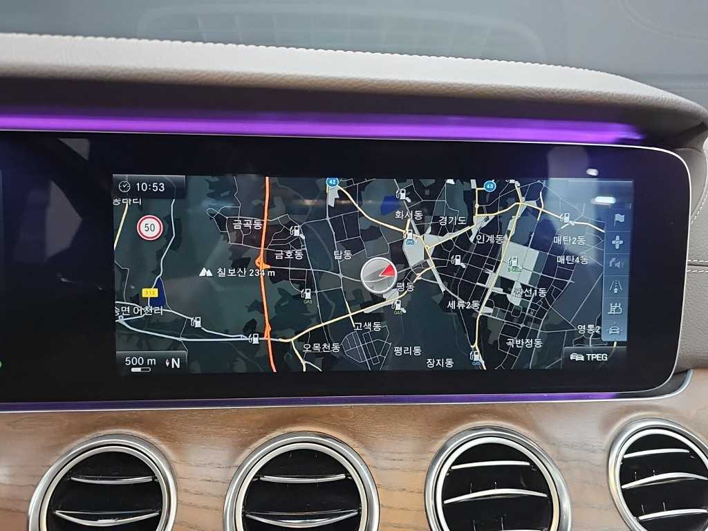 Mercedes Benz E class 2016 Blanco - Importación desde Corea - HF Imports Iquique - Foto 17