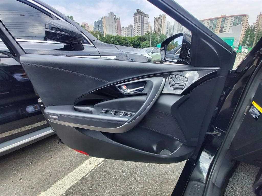 HYUNDAI Grandeur - Vista 8