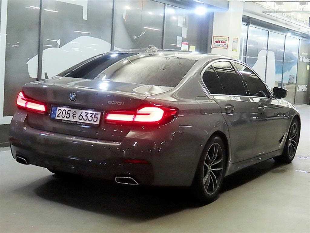 BMW 5 Series - Vista 6