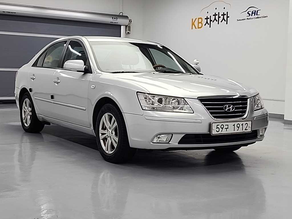 HYUNDAI Sonata - Vista 6