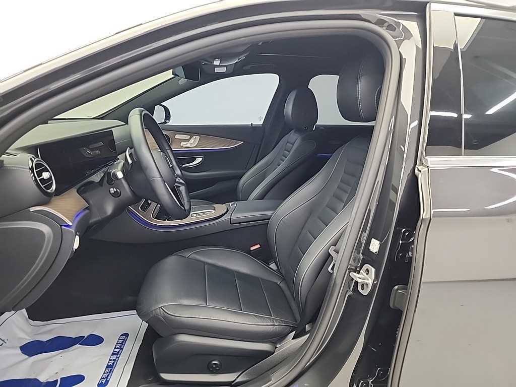 Mercedes Benz E class 2021 Gris - Importación desde Corea - HF Imports Iquique - Foto 14
